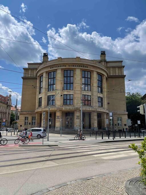 Good Old Times Apartment Bratislava Exteriör bild